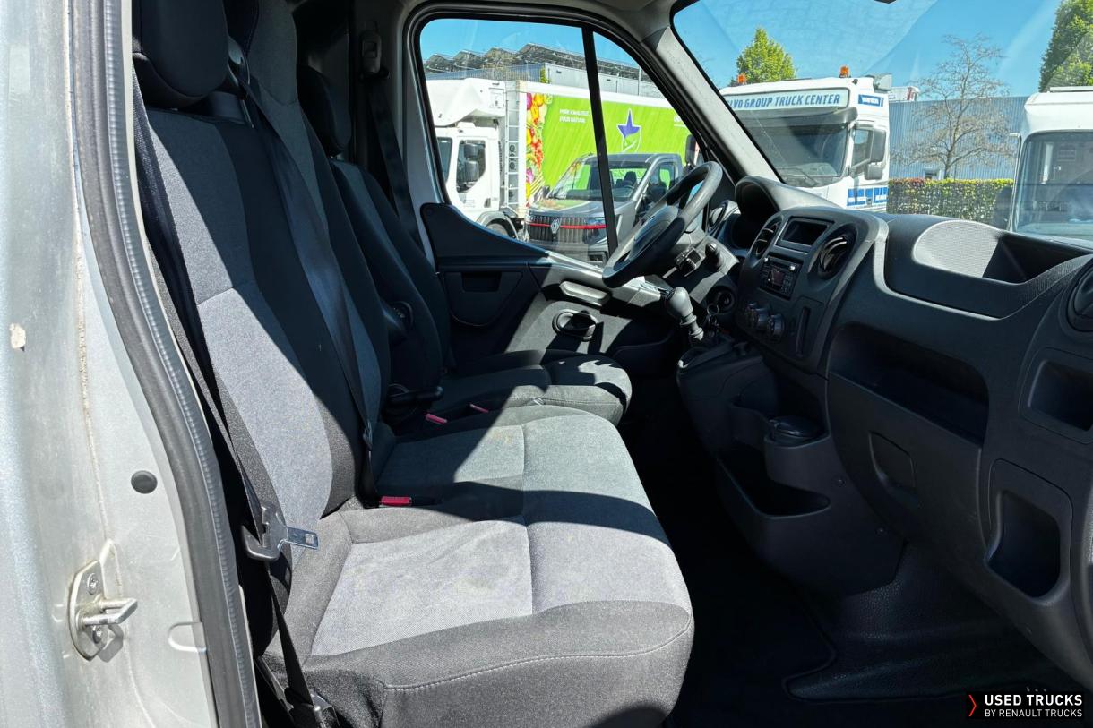 Renault Trucks Master 150