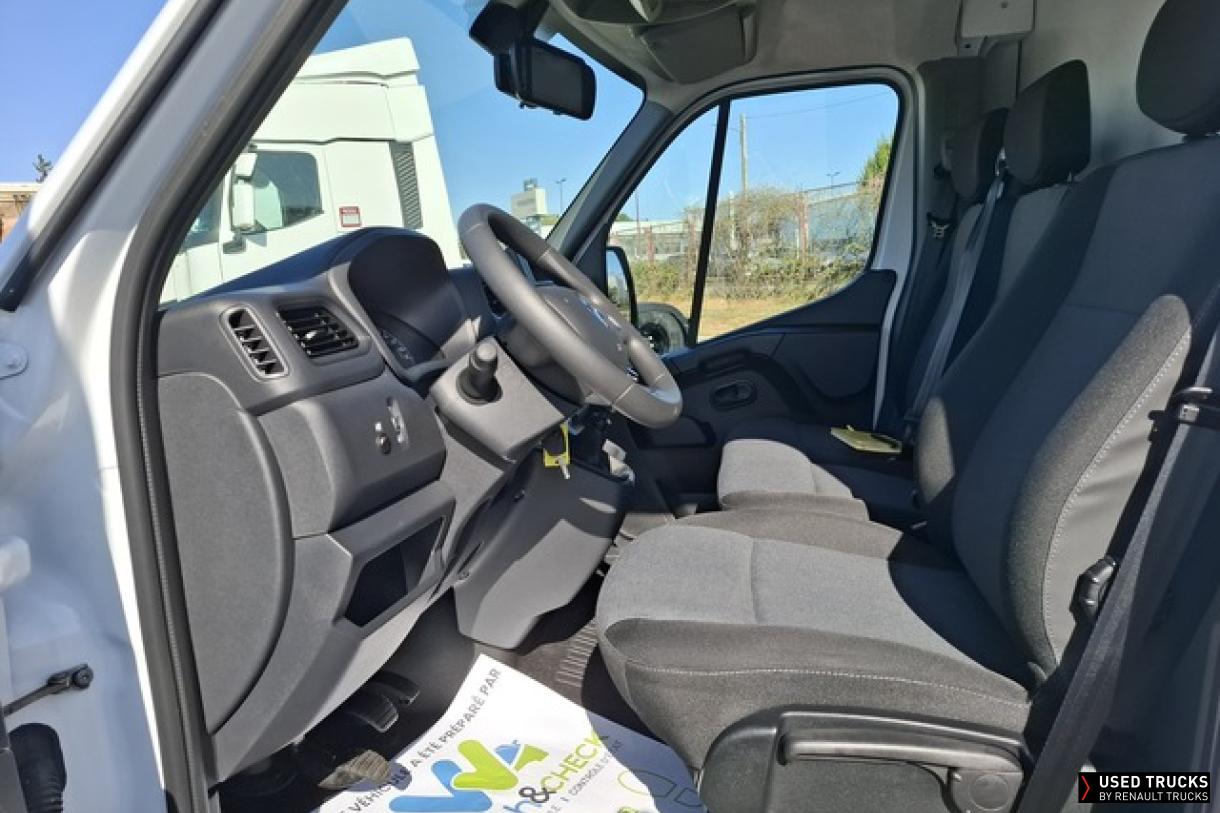 Renault Master 145