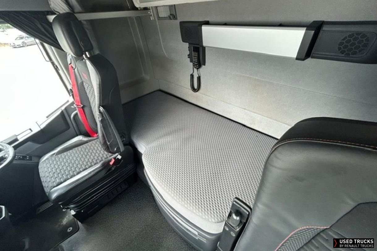 Renault Trucks T High 520