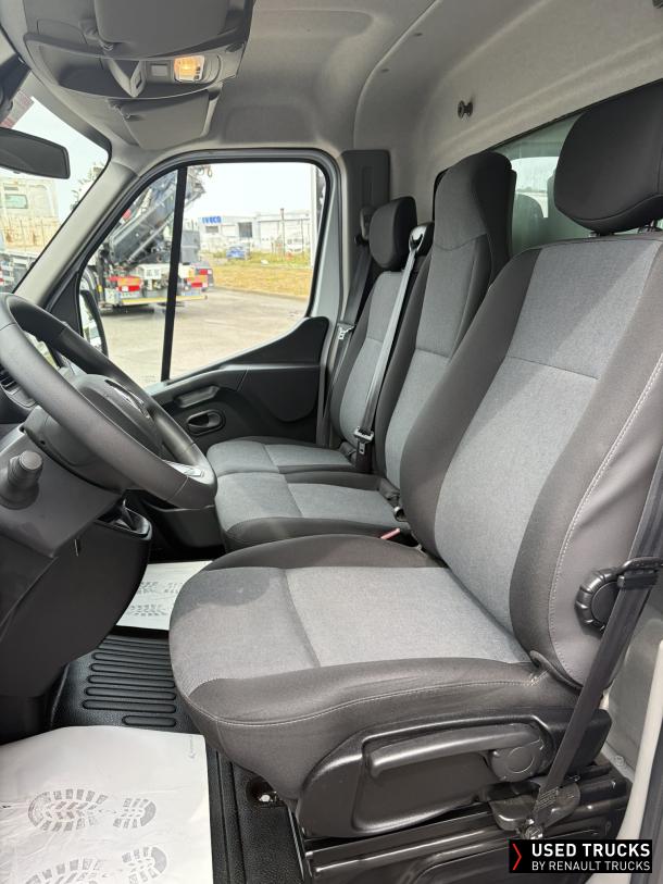 Renault Trucks Master 130