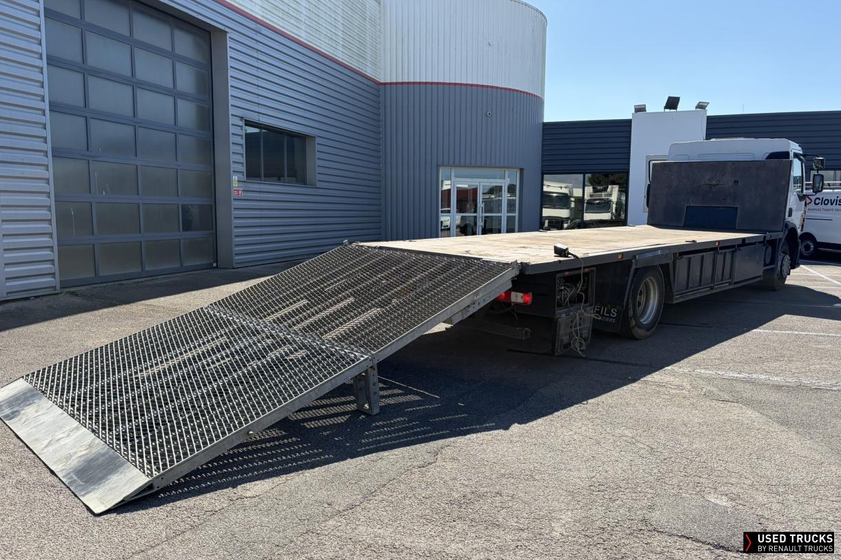 Renault Trucks Premium Distribution 280