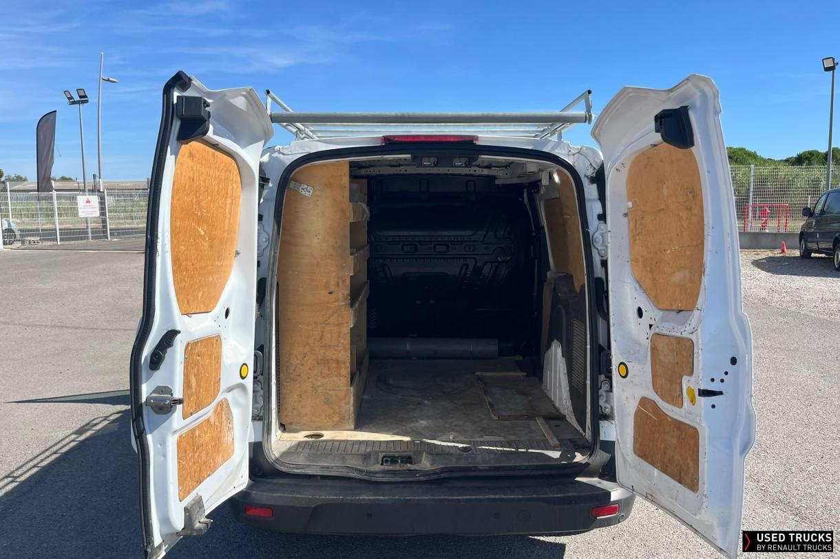 Renault Trucks Transit 100
