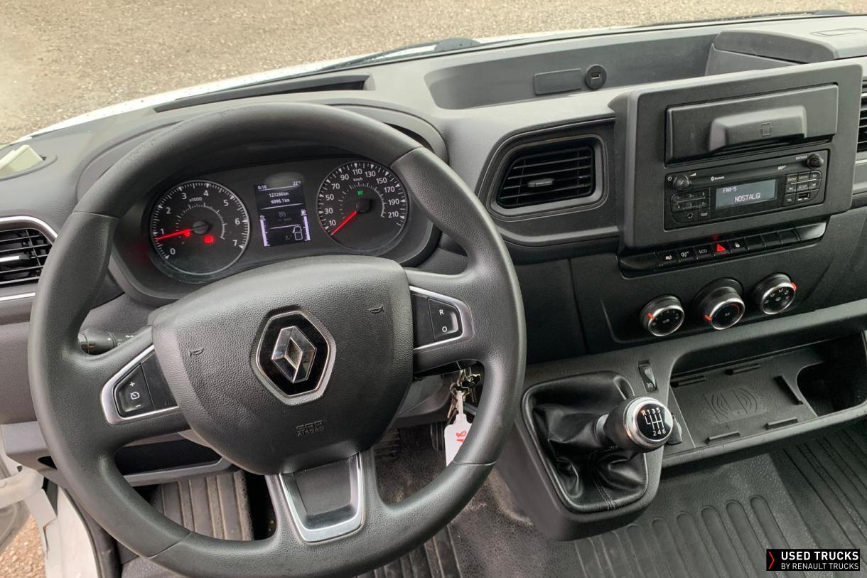 Renault Trucks Master 145