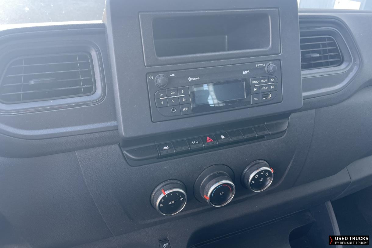 Renault Master 130