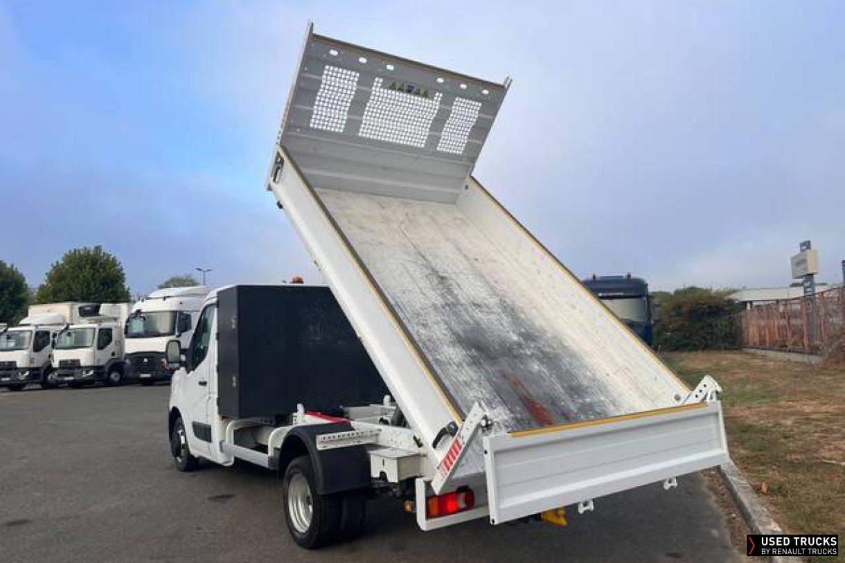 Renault Master 130
