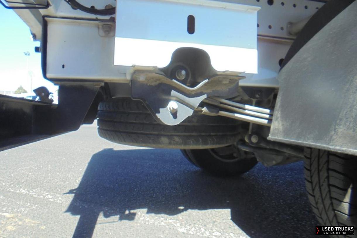 Renault Trucks Master 145