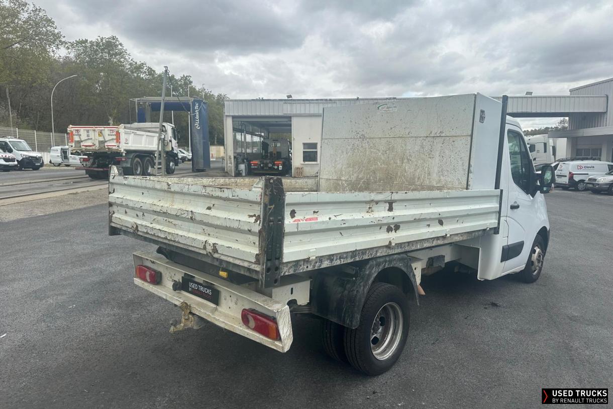 Renault Master 125