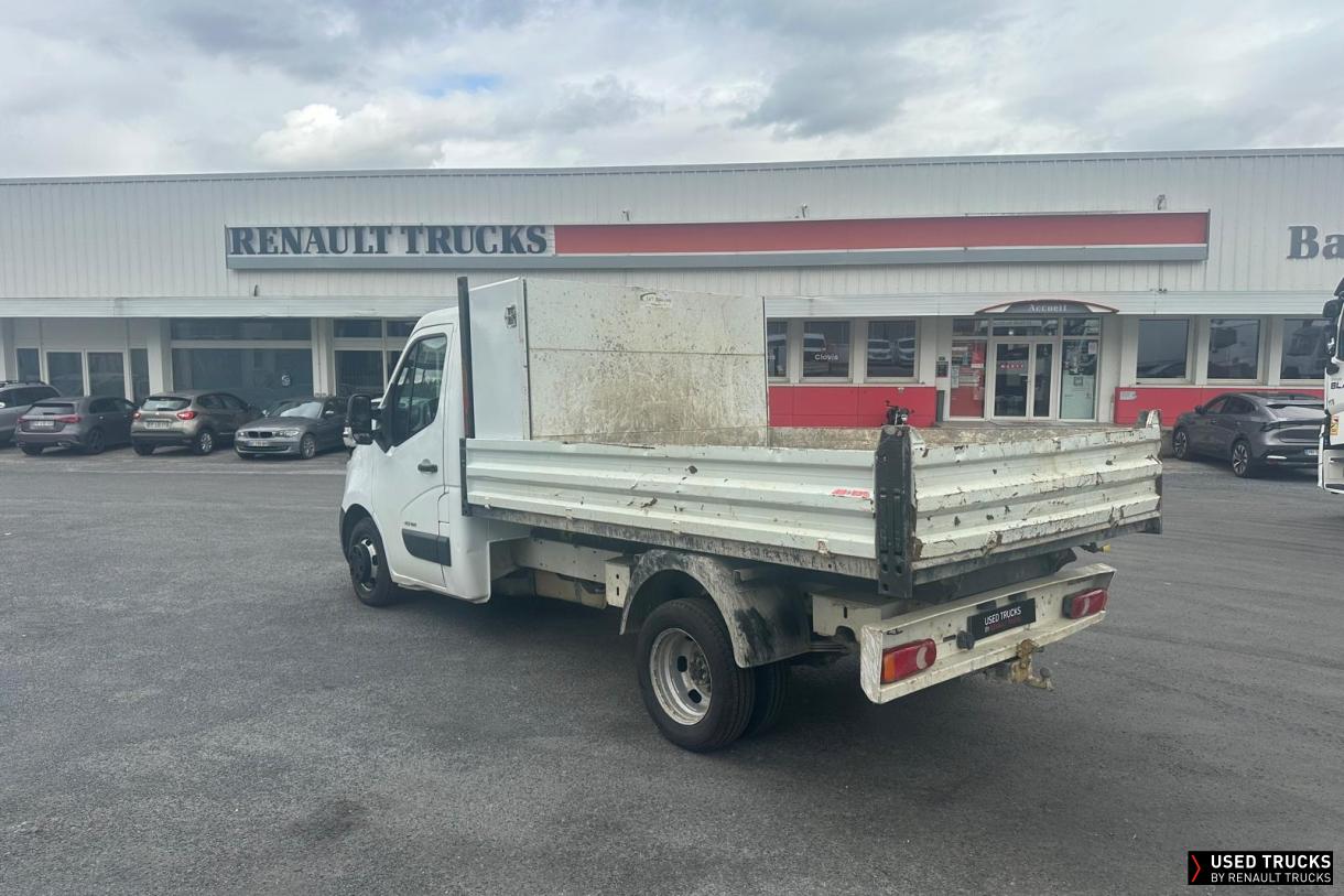 Renault Master 125