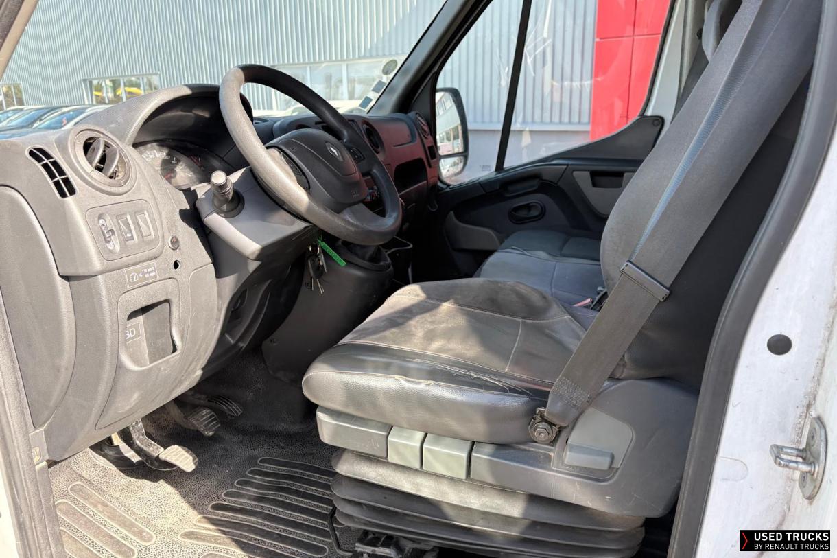 Renault Trucks Master 145