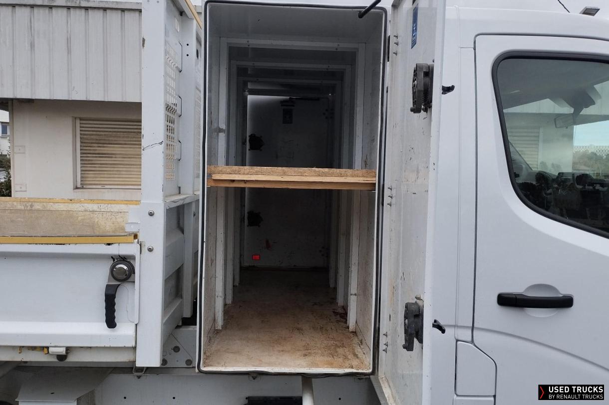 Renault Trucks Master 165