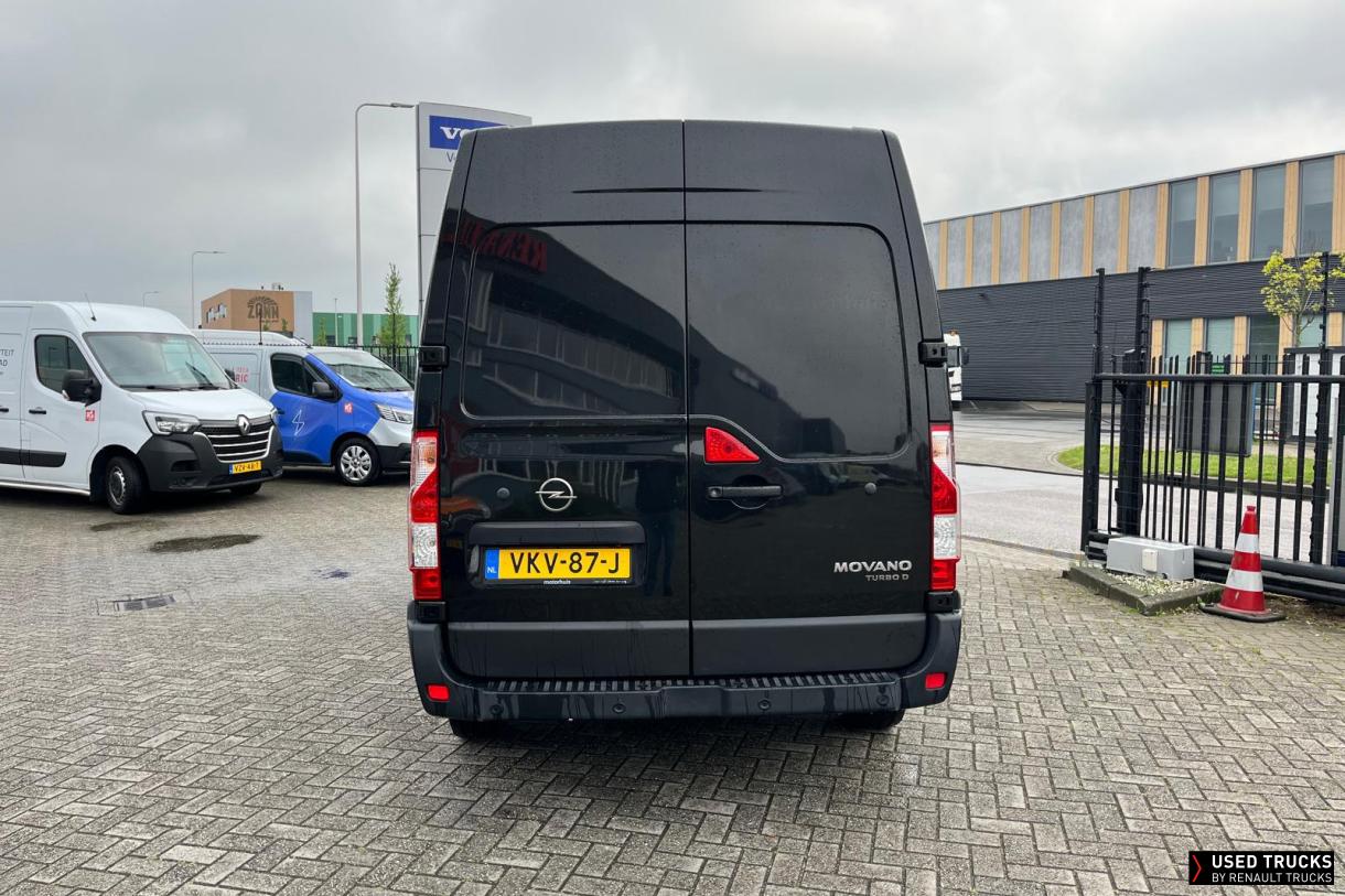 Opel Movano 135