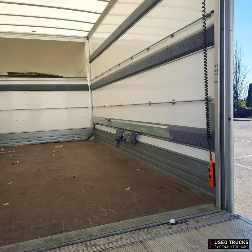 Renault Trucks Master 