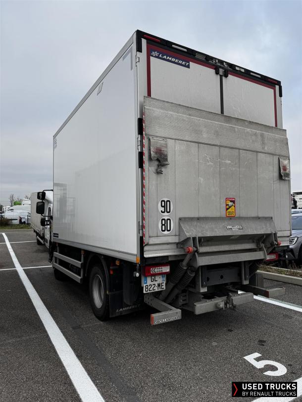 Renault Trucks D Cab 2.1 240