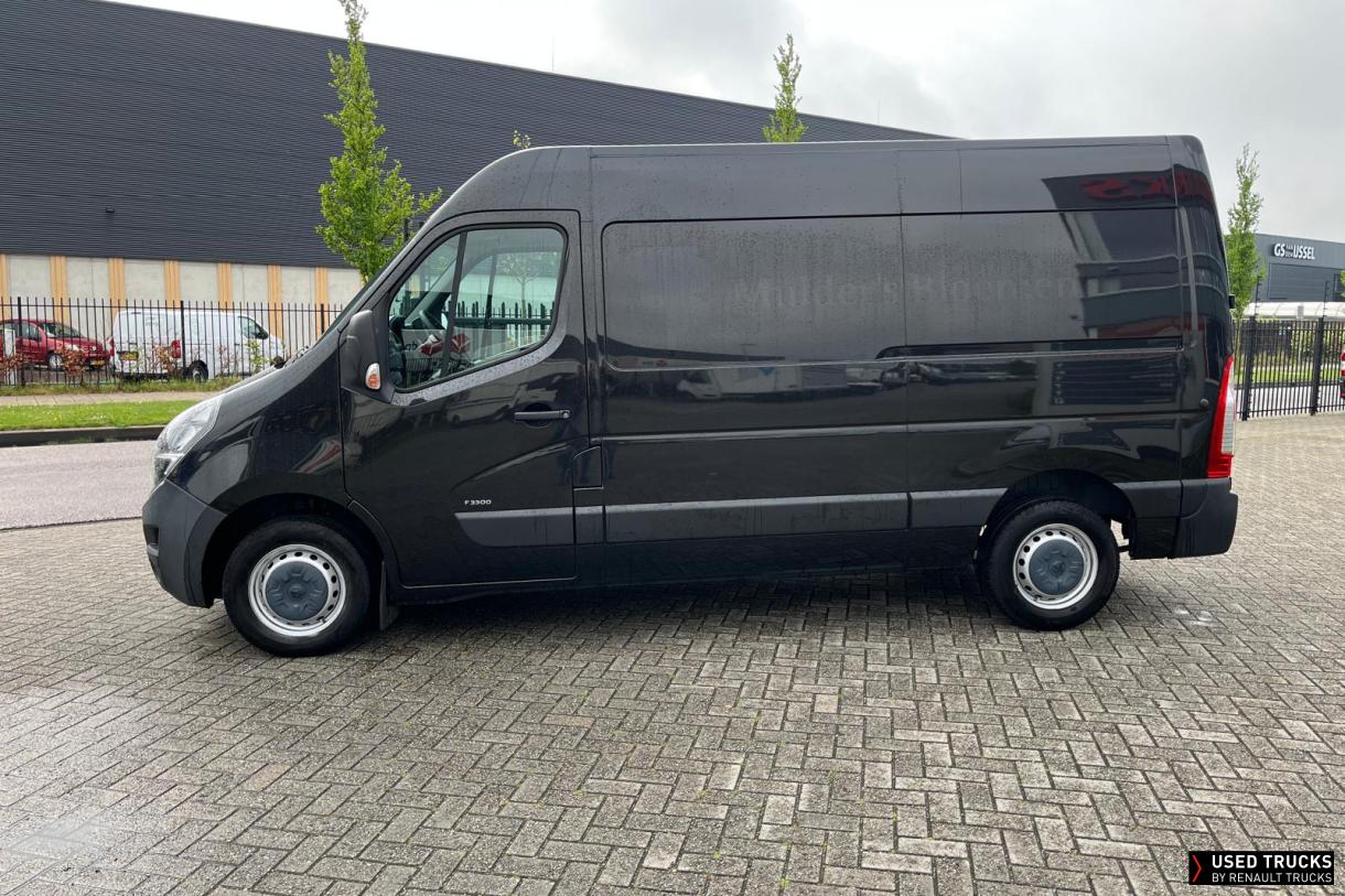 Opel Movano 135
