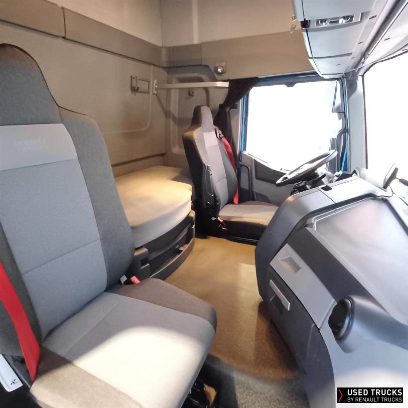 Renault Trucks T 440