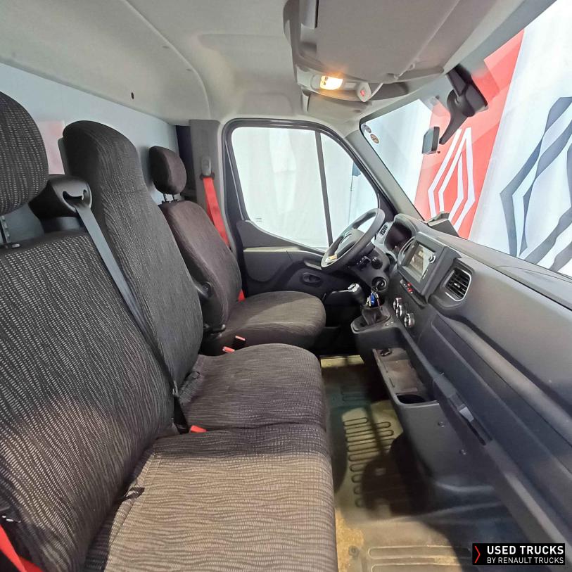 Renault Trucks Master 145