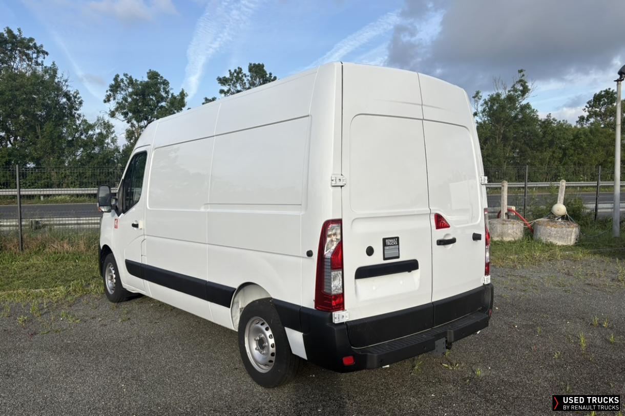 Renault Trucks Master 150