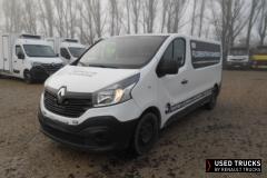 Renault Trucks Trafic
                                          