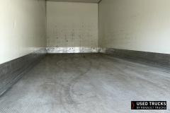 Renault Trucks D
                                          210