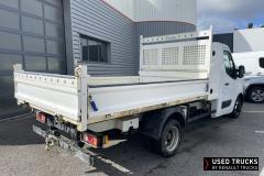 Renault Trucks Master
                                          130