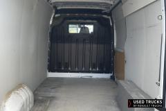 Renault Trucks Master
                                          130