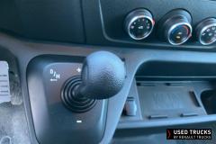 Renault Trucks Master
                                          180