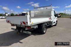 Renault Trucks Master
                                          145