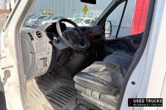 Renault Trucks Master
                                          145