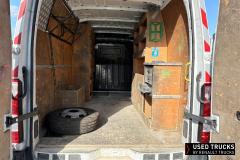 Renault Trucks Master
                                          145