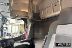 Renault Trucks T High
                                          520